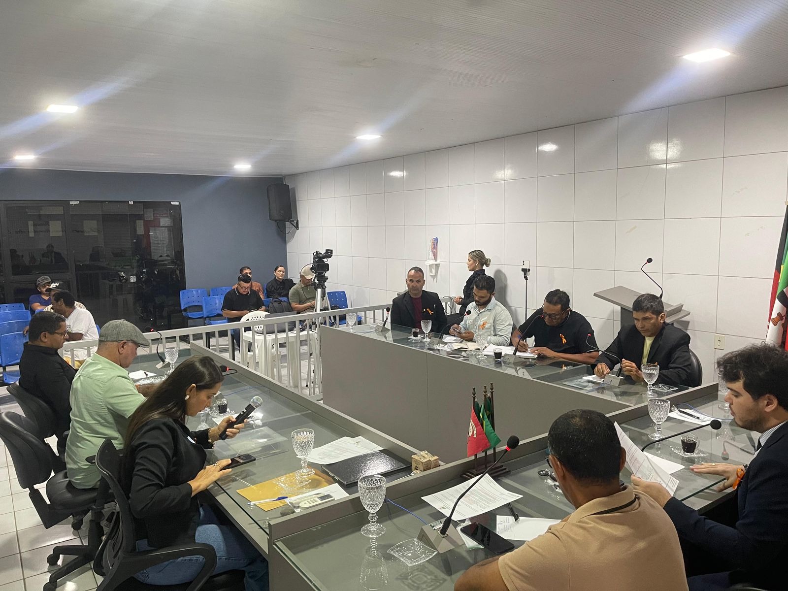 A Câmara Municipal de Pilõezinhos, realizou na última quinta-feira (05/02), a sua 1ª Sessão Ordinária do Ano Legislativo de 2026.