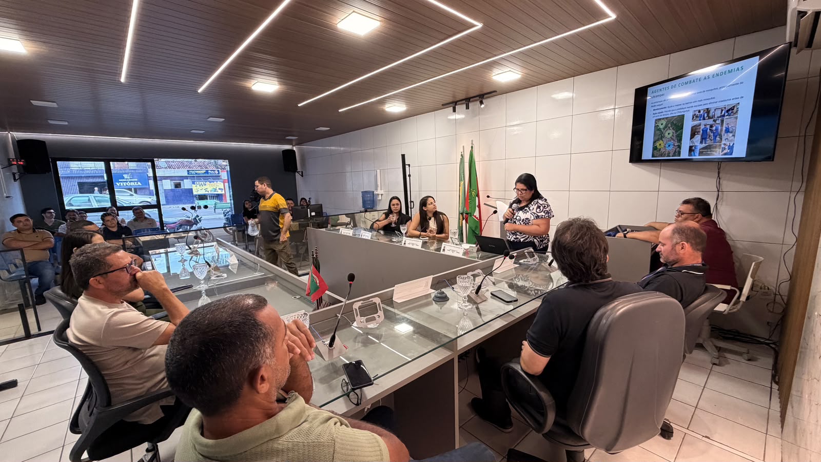 A Câmara Municipal de Pilõezinhos, realizou na última quarta-feira (16/09), uma audiência pública acerca da apresentação dos quadrimestres do ano de 2026 sob a competência da Secretaria Municipal de Saúde.